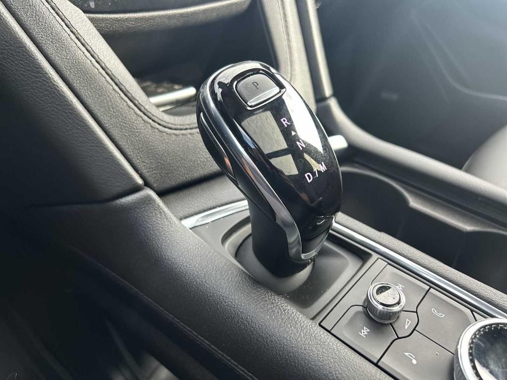 used 2023 Cadillac XT6 car, priced at $34,960