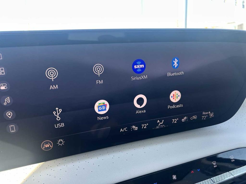new 2025 Buick Enclave car, priced at $59,885