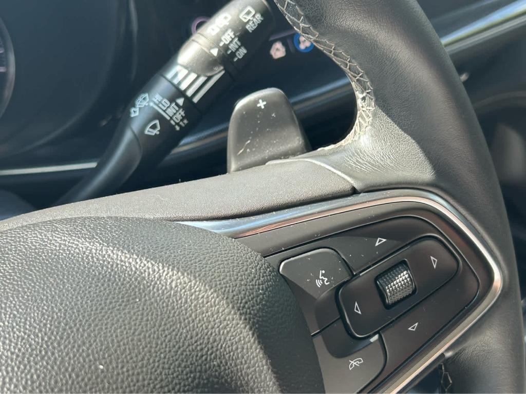 used 2021 Buick Envision car, priced at $21,490