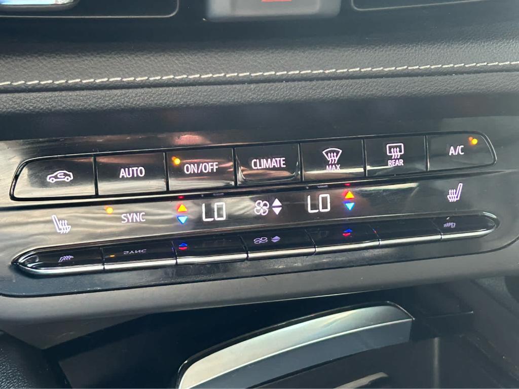 used 2021 Buick Envision car, priced at $21,490