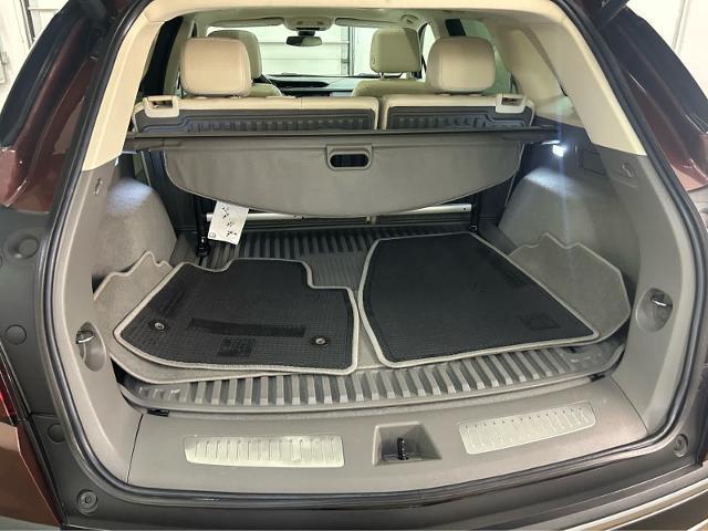 used 2022 Cadillac XT5 car, priced at $32,961