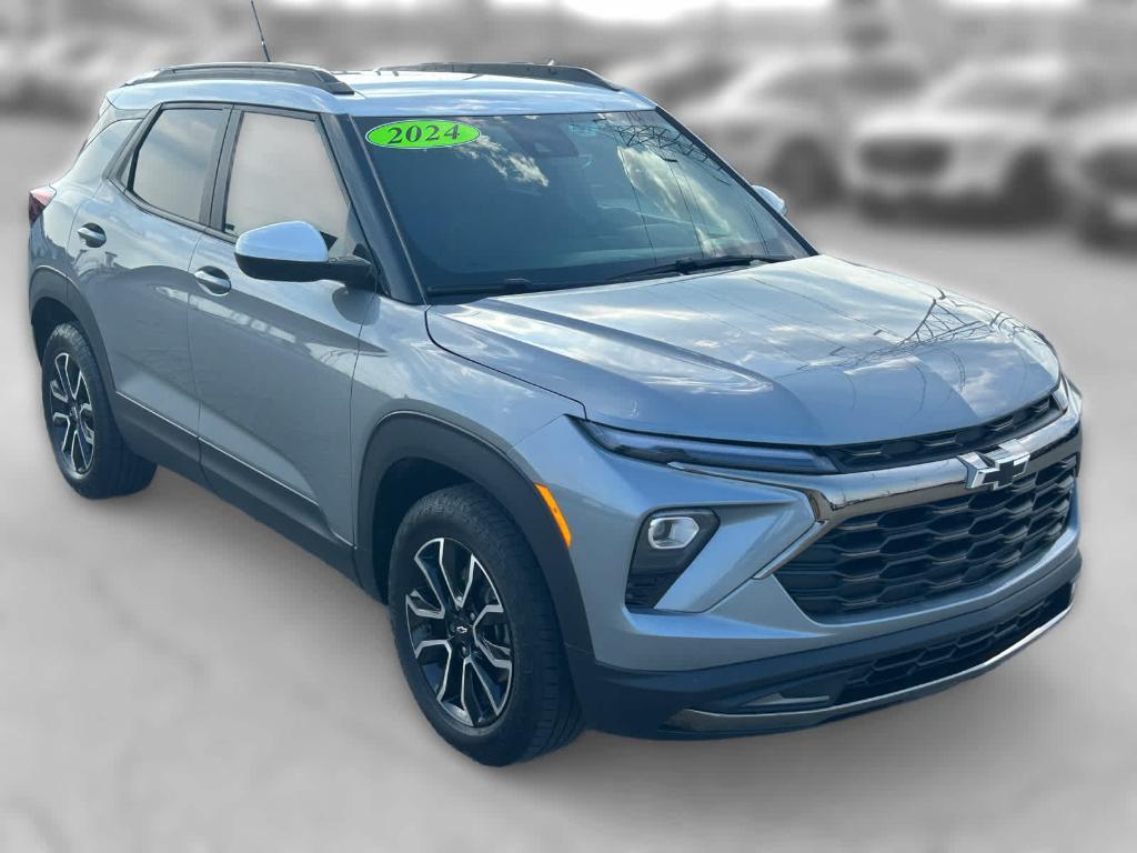 used 2024 Chevrolet TrailBlazer car, priced at $23,760