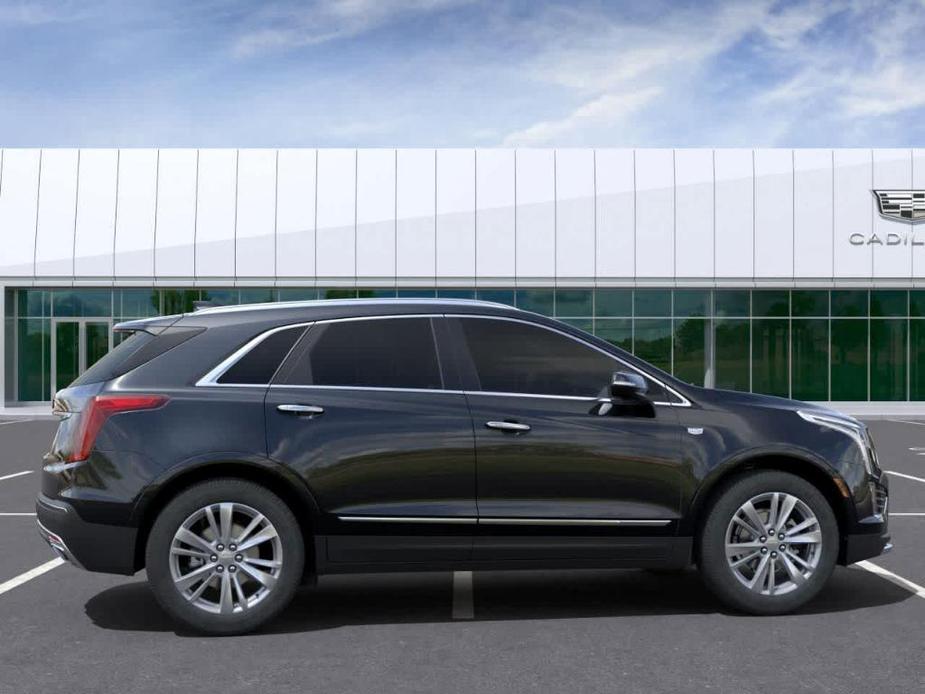 new 2025 Cadillac XT5 car, priced at $55,815