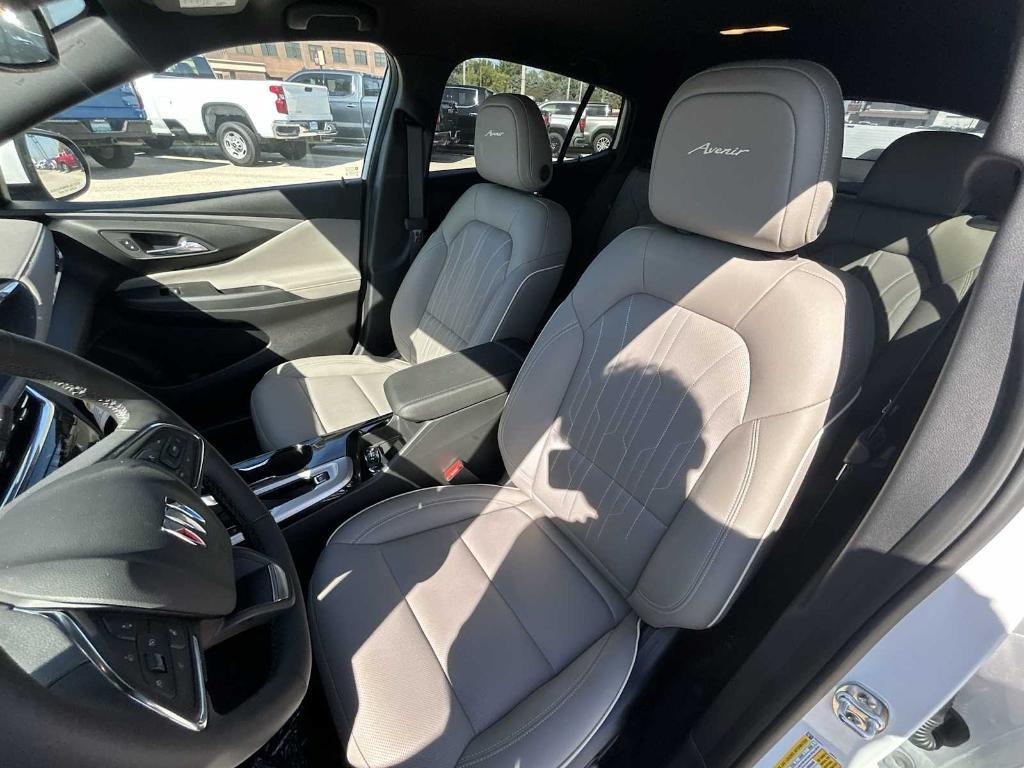 new 2025 Buick Envista car, priced at $27,556