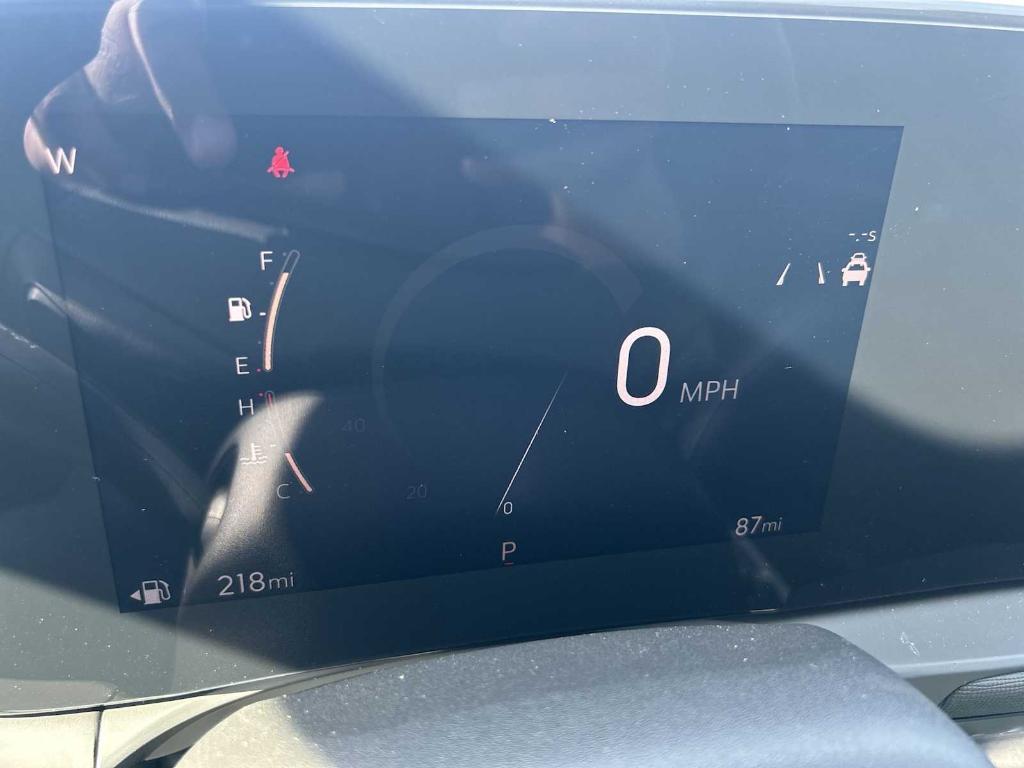 new 2025 Buick Envista car, priced at $22,587