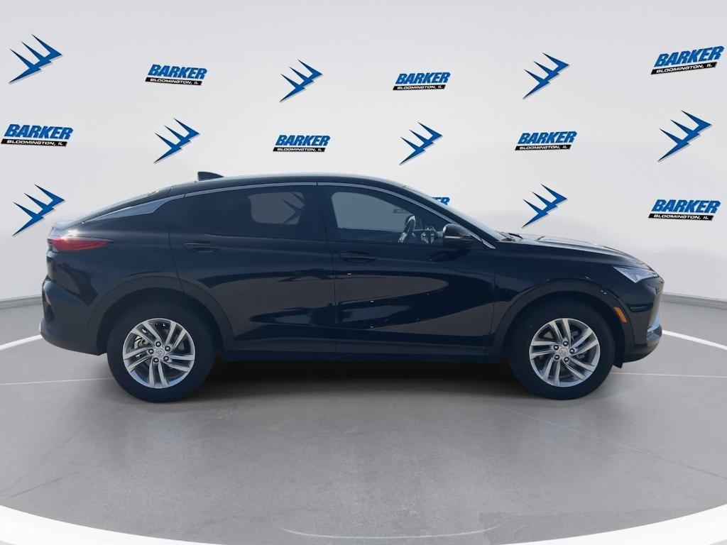 new 2025 Buick Envista car, priced at $22,587