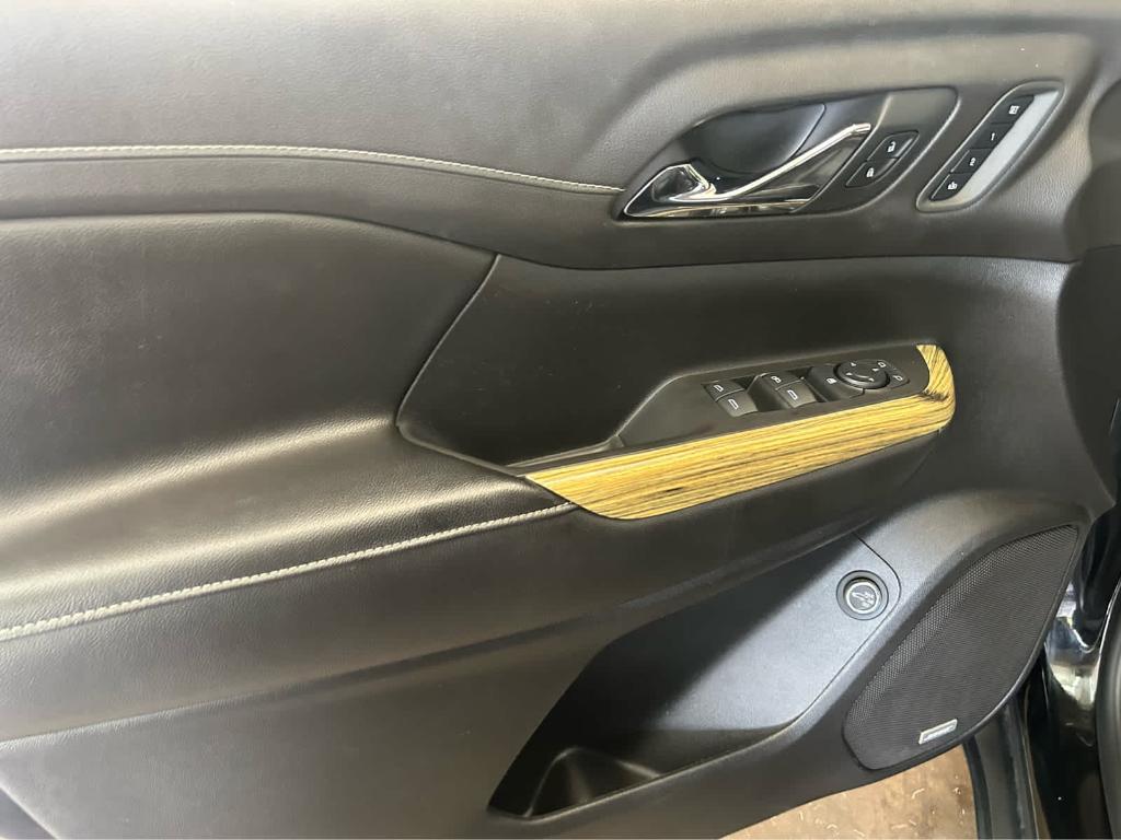 used 2019 GMC Acadia car, priced at $25,595