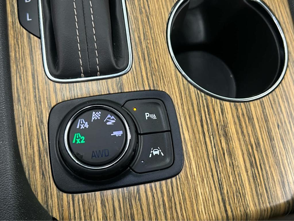 used 2019 GMC Acadia car, priced at $25,595