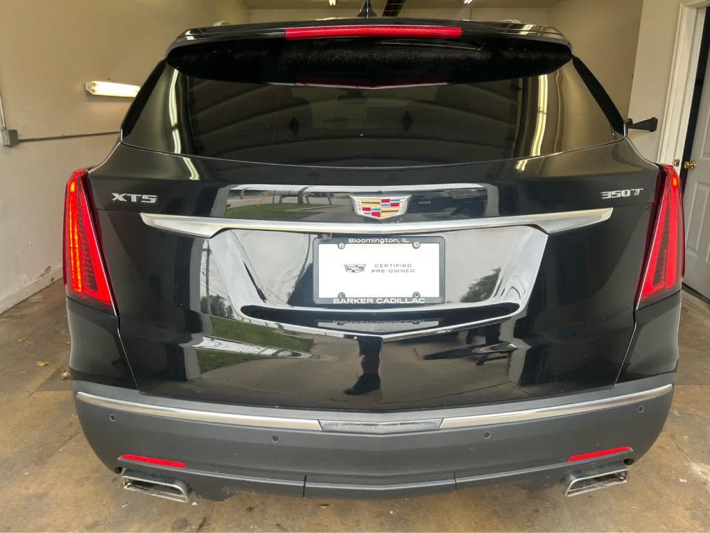 used 2024 Cadillac XT5 car, priced at $36,490