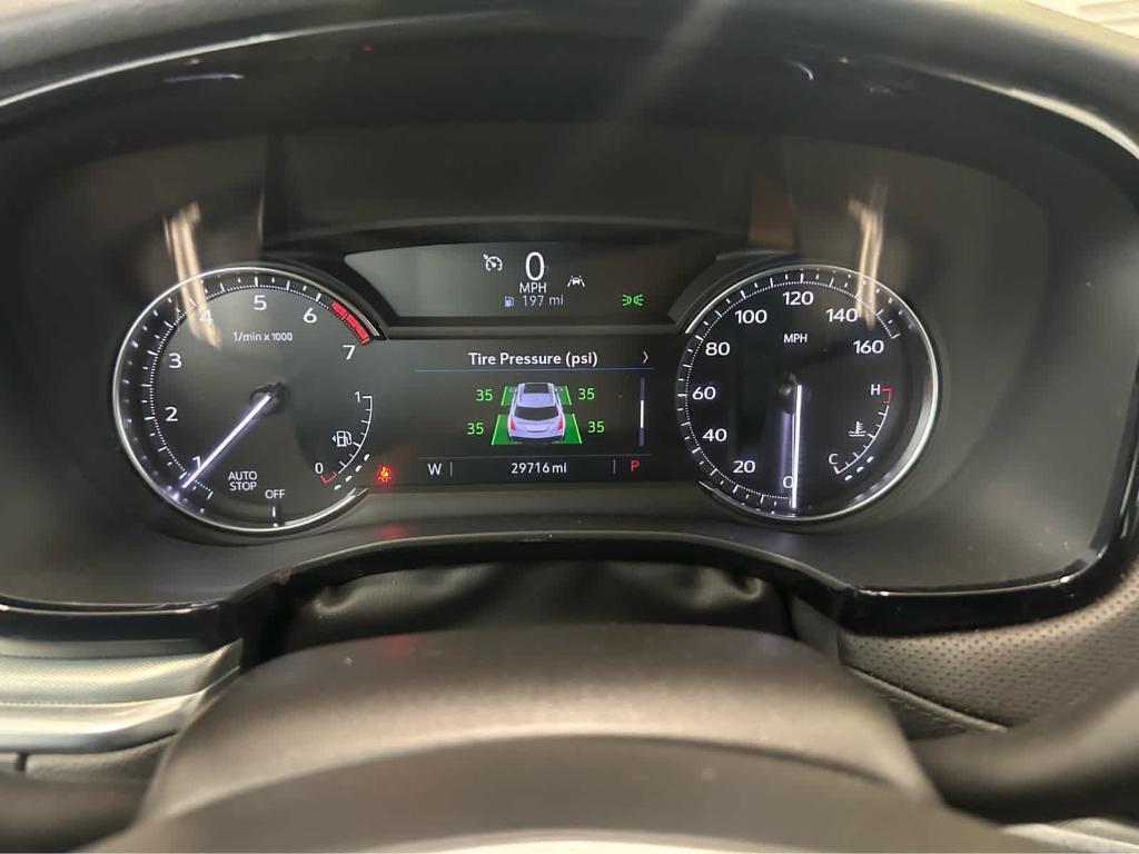used 2024 Cadillac XT5 car, priced at $36,490