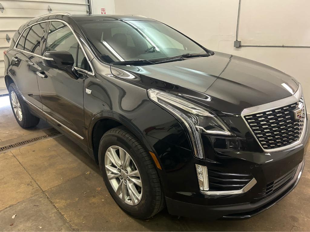used 2024 Cadillac XT5 car, priced at $36,490