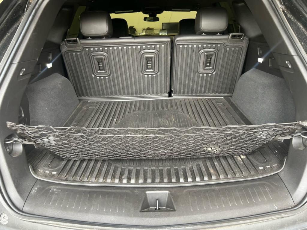 used 2024 Cadillac XT5 car, priced at $36,490
