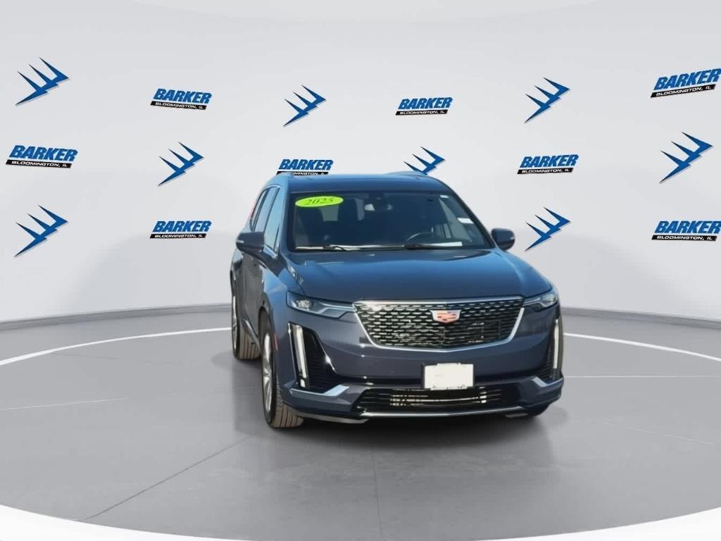 used 2025 Cadillac XT6 car, priced at $43,760