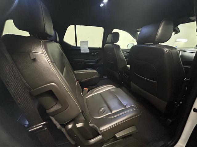 used 2022 Chevrolet Traverse car, priced at $34,878