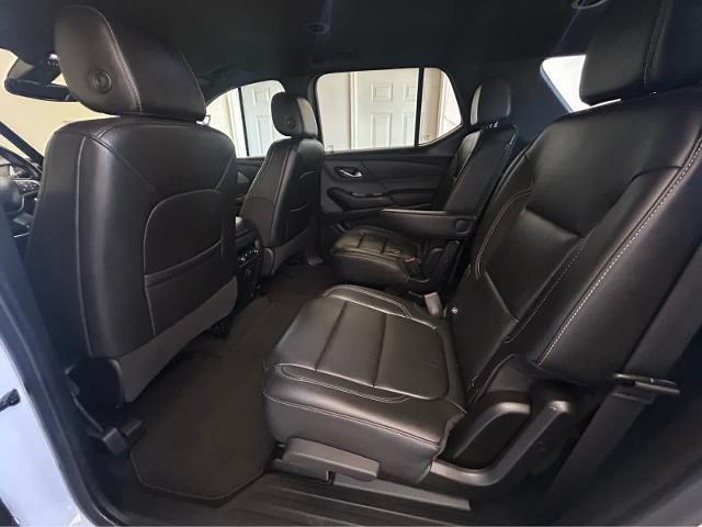 used 2022 Chevrolet Traverse car, priced at $34,878