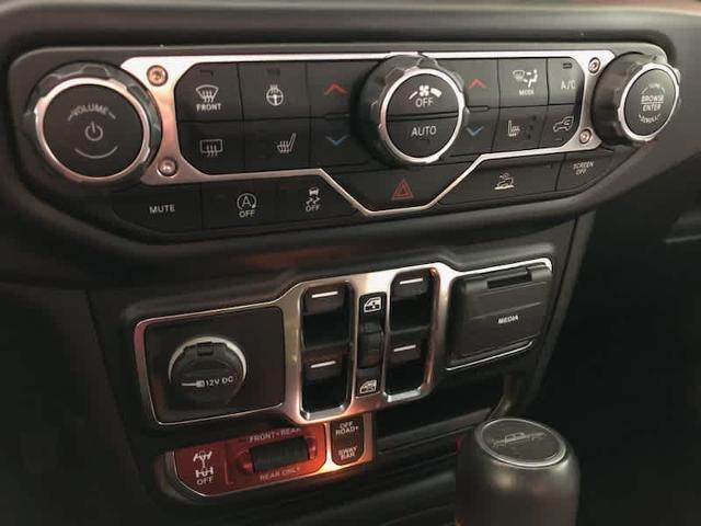 used 2021 Jeep Gladiator car, priced at $40,440