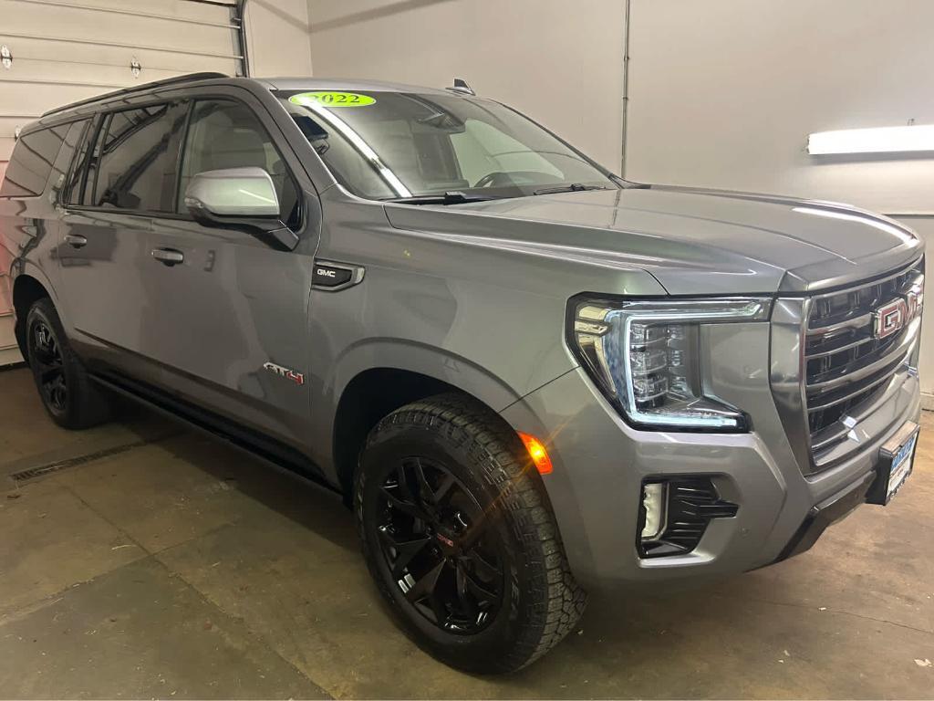 used 2022 GMC Yukon XL car, priced at $48,590