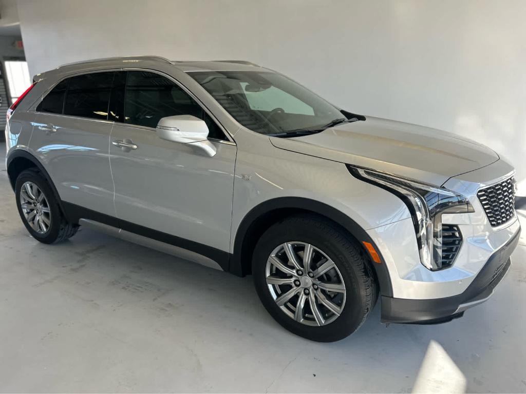 used 2022 Cadillac XT4 car, priced at $30,990