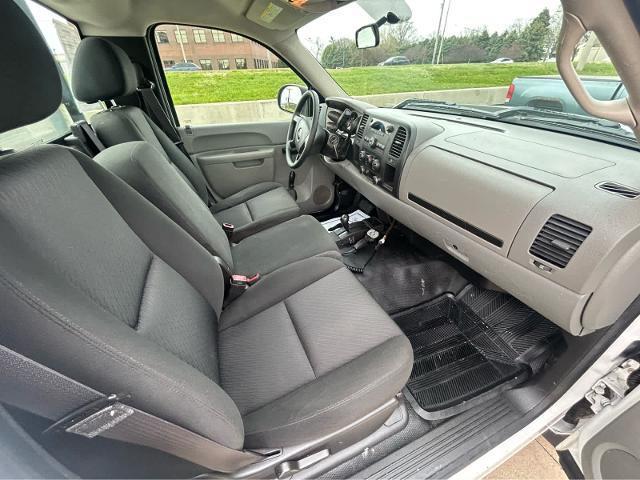 used 2014 GMC Sierra 2500 car, priced at $21,990