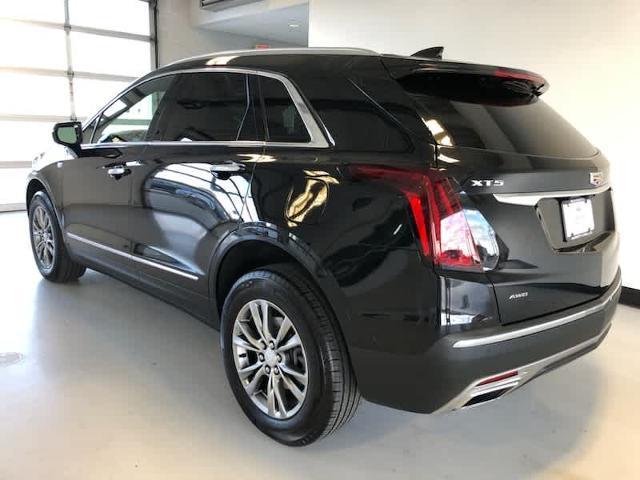 used 2022 Cadillac XT5 car, priced at $34,390