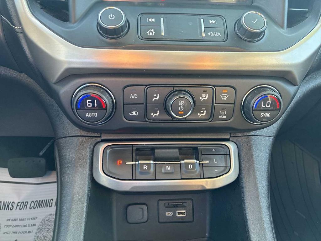 used 2022 GMC Acadia car, priced at $27,990