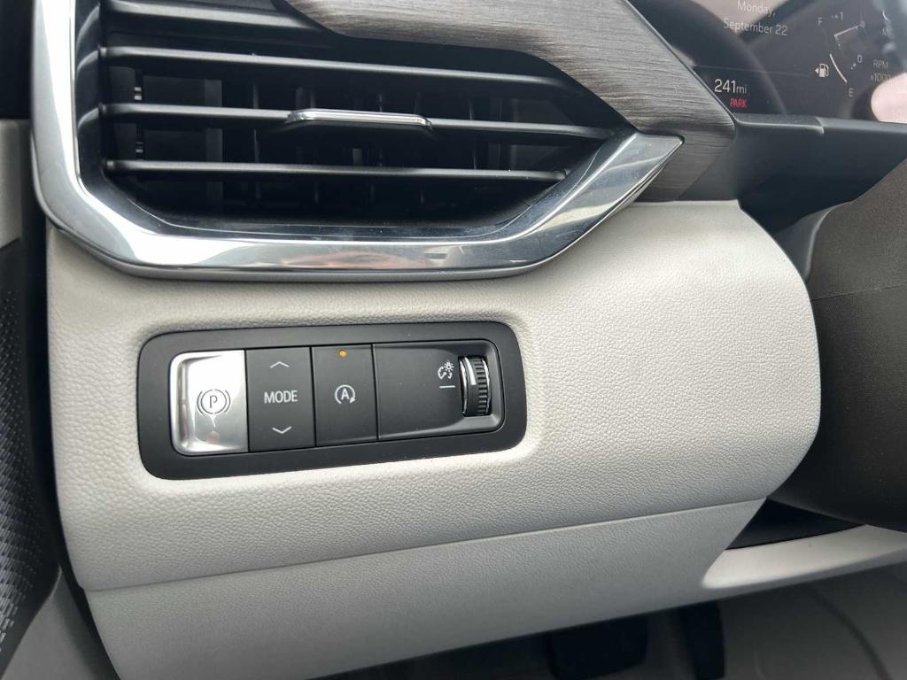 new 2025 GMC Acadia car, priced at $57,877