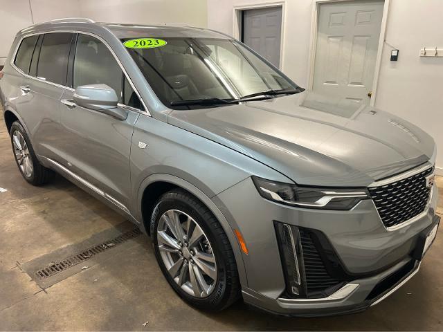 used 2023 Cadillac XT6 car, priced at $41,995