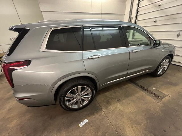 used 2023 Cadillac XT6 car, priced at $41,541