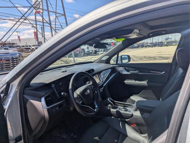 used 2023 Cadillac XT6 car, priced at $43,590