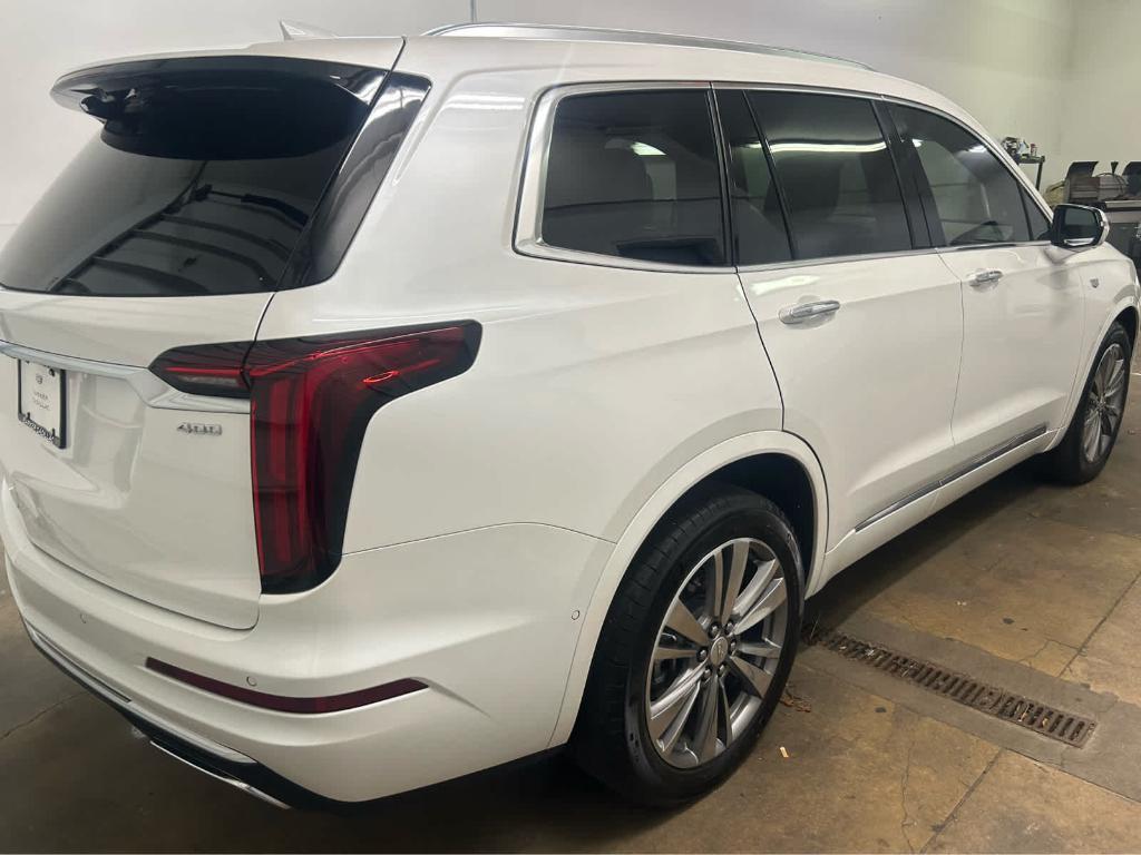 used 2021 Cadillac XT6 car, priced at $33,990
