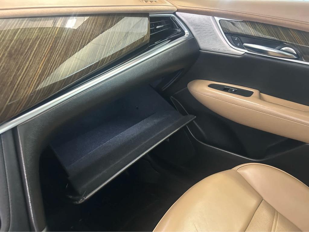 used 2021 Cadillac XT6 car, priced at $33,990