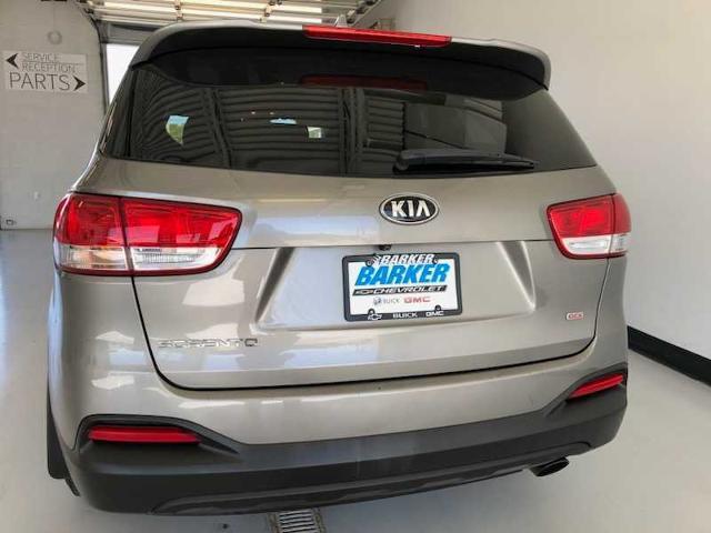 used 2018 Kia Sorento car, priced at $11,290