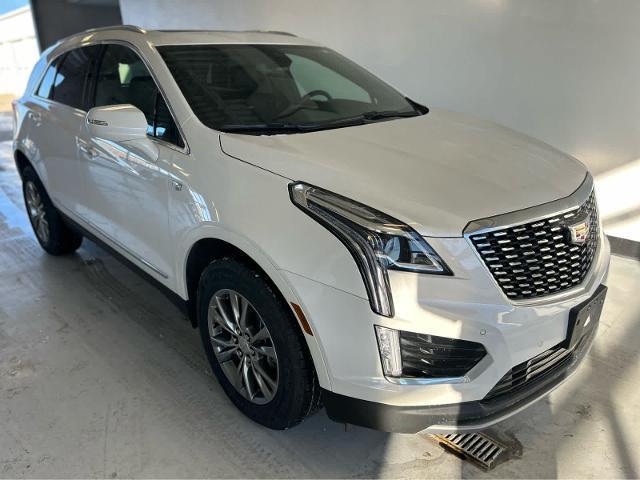 used 2022 Cadillac XT5 car, priced at $33,410