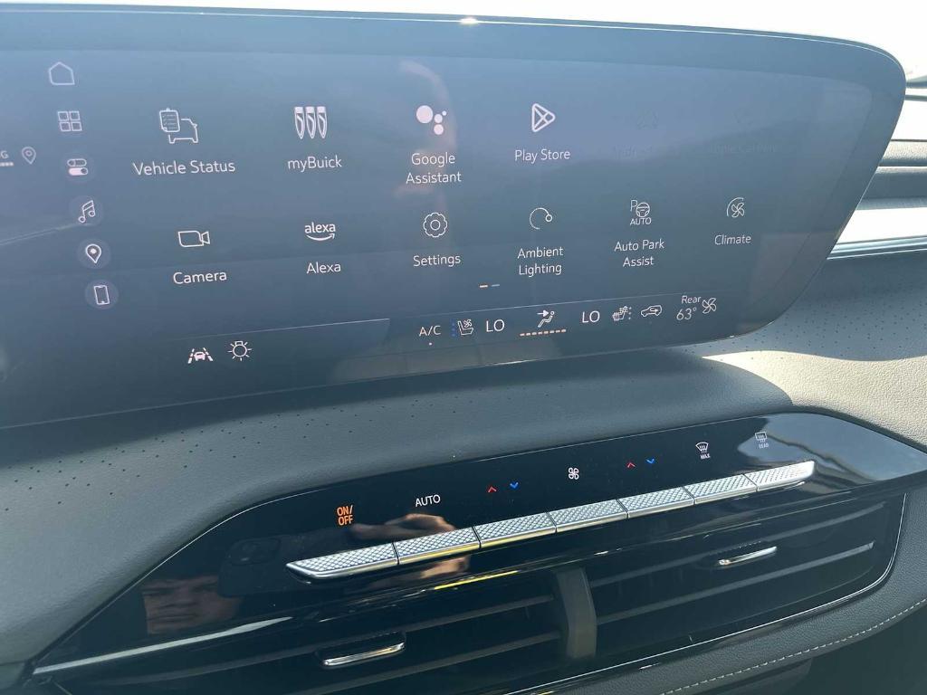 new 2025 Buick Enclave car, priced at $59,885