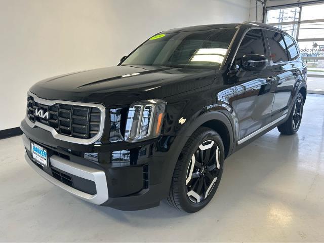 used 2024 Kia Telluride car, priced at $38,990