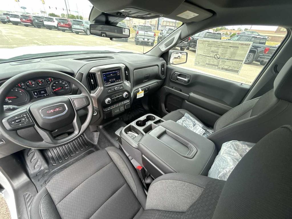 new 2025 GMC Sierra 1500 car, priced at $41,360