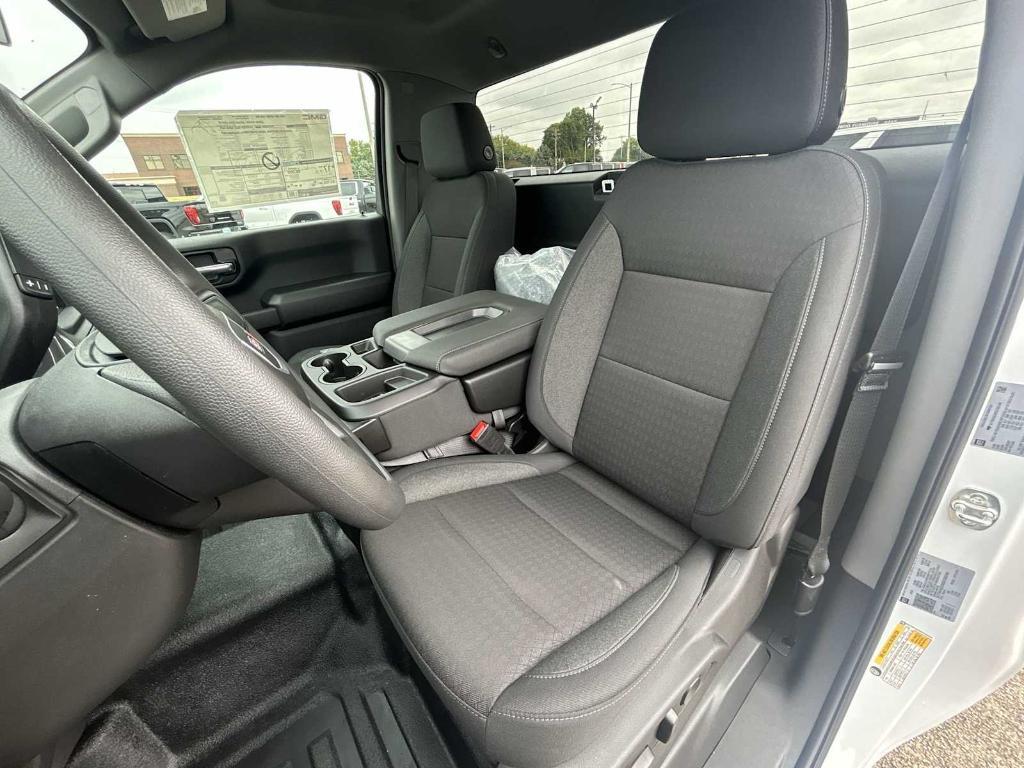 new 2025 GMC Sierra 1500 car, priced at $41,360