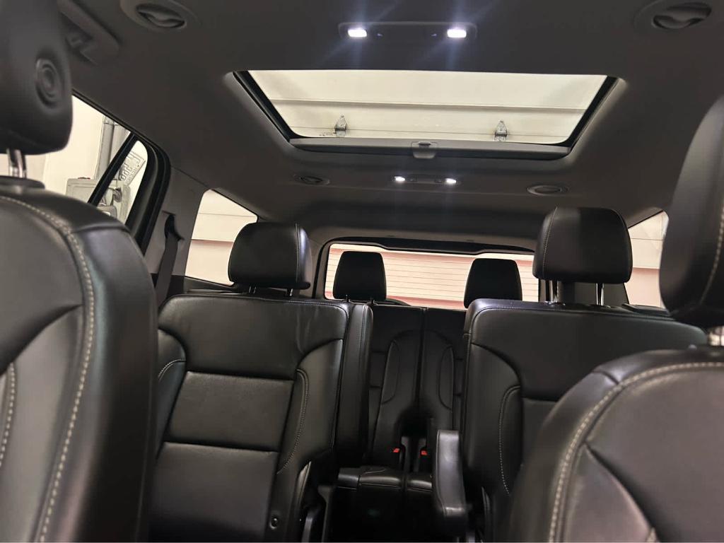 used 2023 GMC Acadia car, priced at $37,995