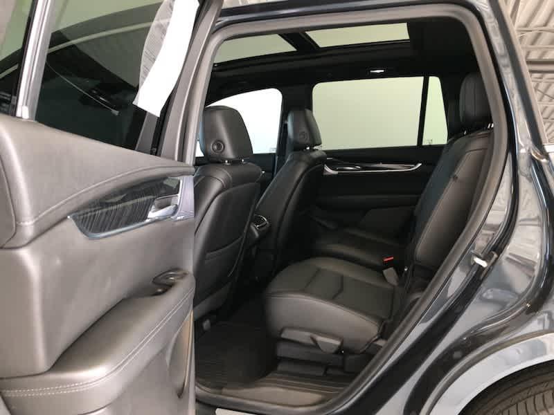 used 2021 Cadillac XT6 car, priced at $31,480