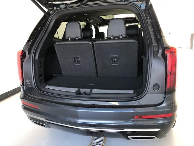 used 2021 Cadillac XT6 car, priced at $31,480