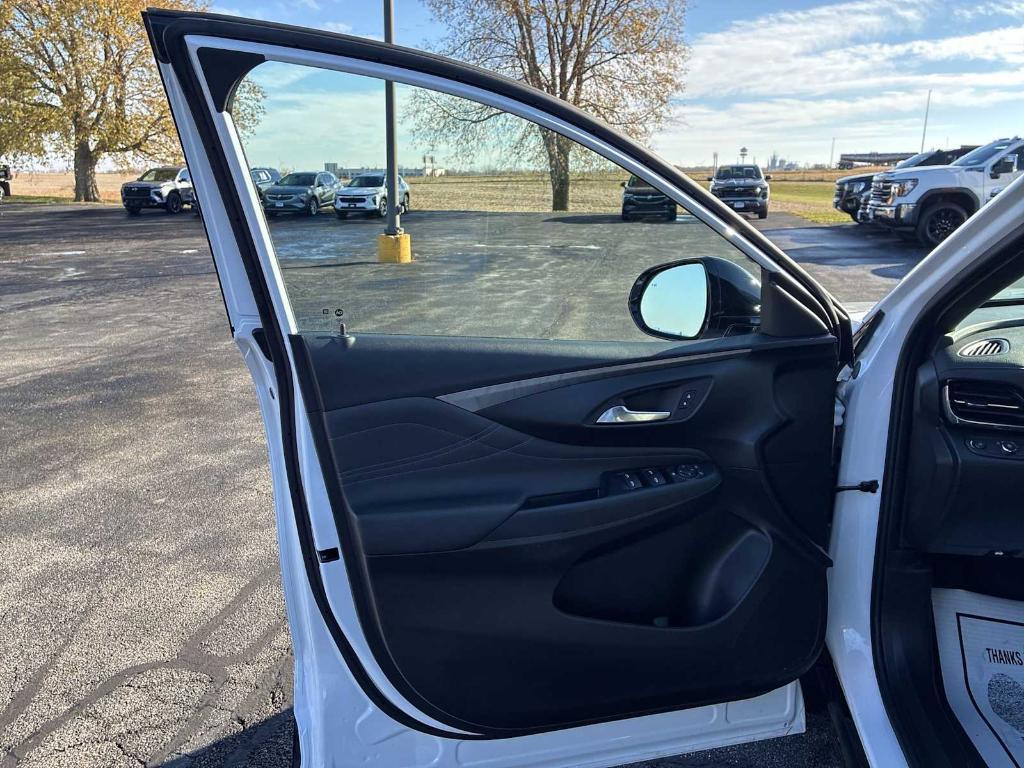 used 2024 Buick Envista car, priced at $23,890