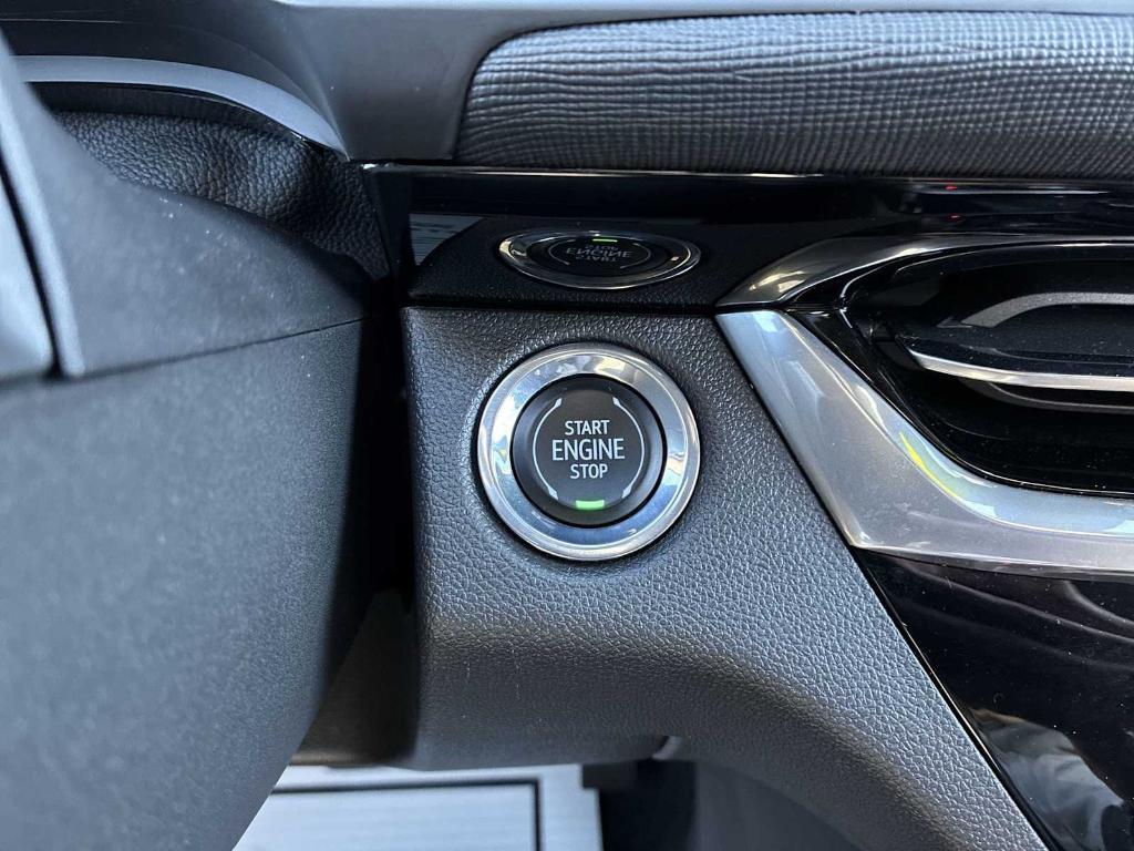 used 2024 Buick Envista car, priced at $23,890