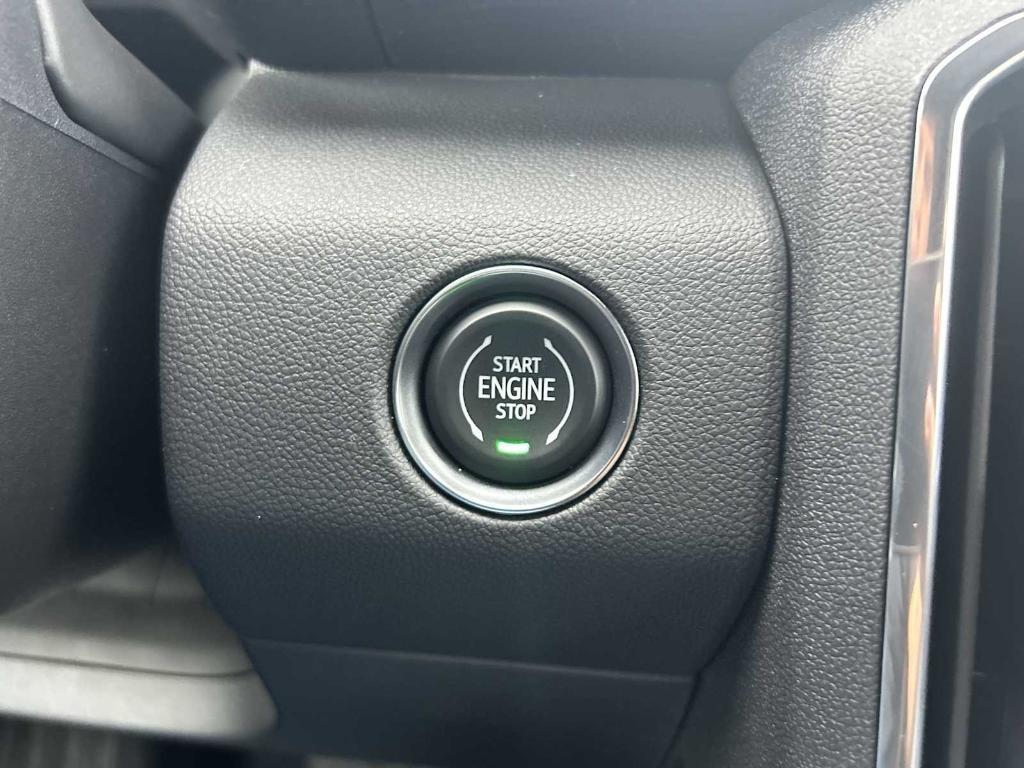 new 2026 GMC Acadia car, priced at $50,366