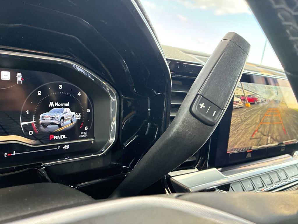 used 2023 GMC Sierra 1500 car, priced at $38,190