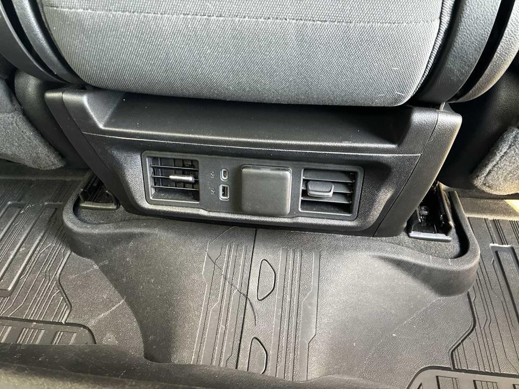 used 2023 GMC Sierra 1500 car, priced at $38,190