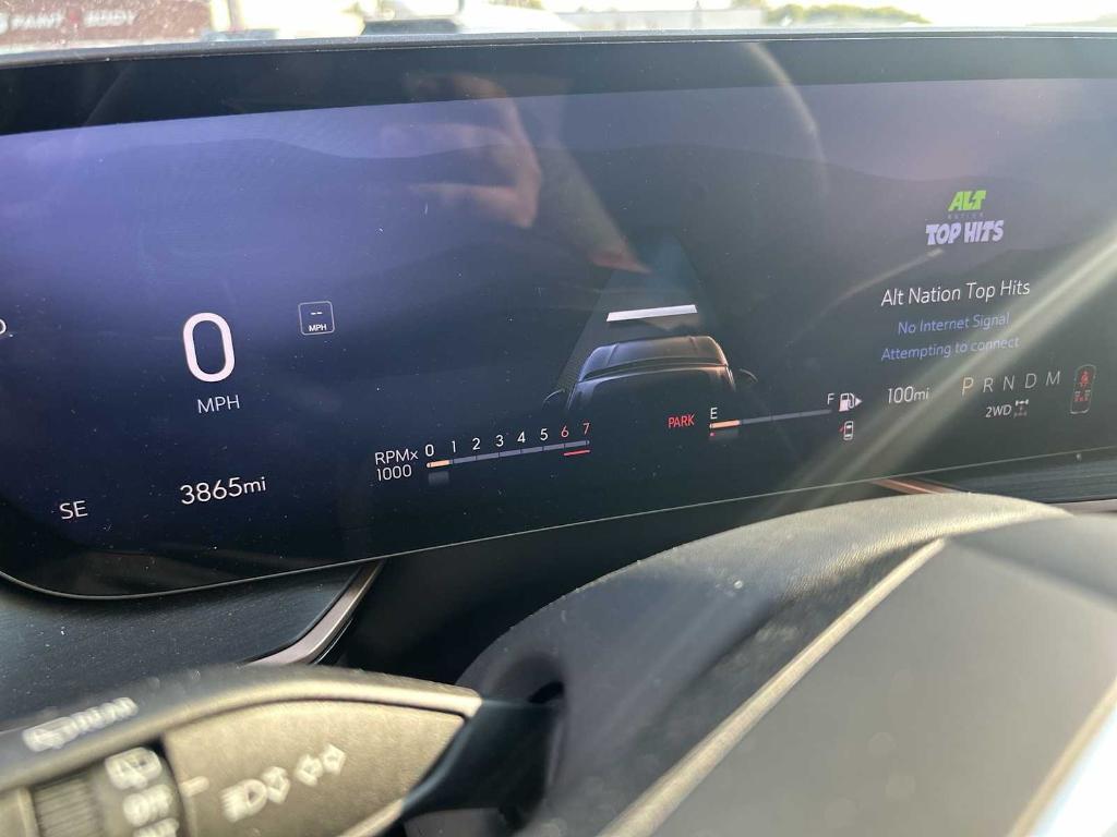 new 2025 Buick Envision car, priced at $38,240