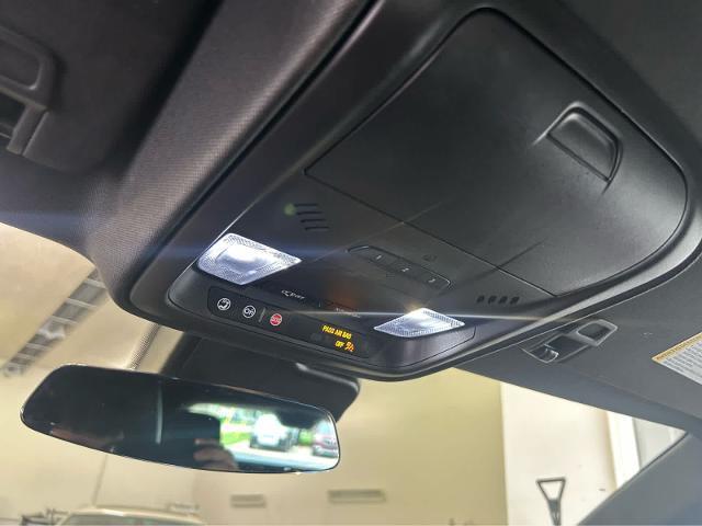 used 2022 Cadillac XT4 car, priced at $30,992
