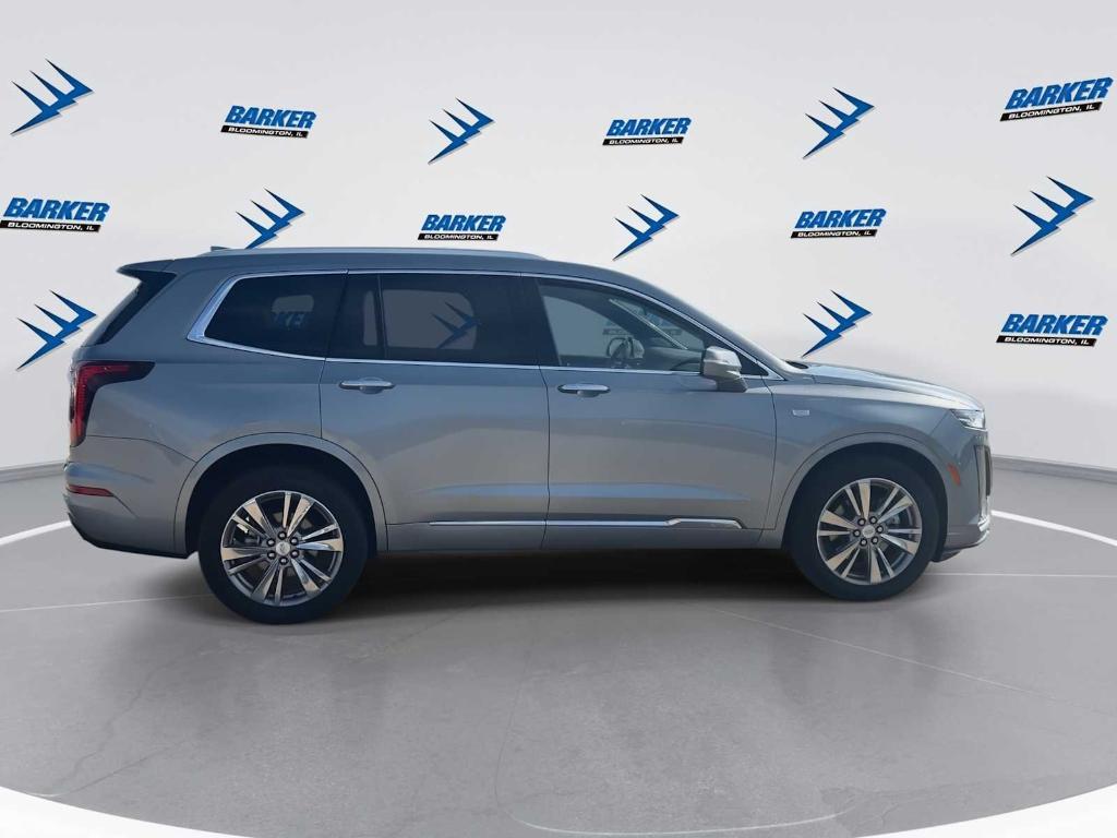 used 2025 Cadillac XT6 car, priced at $46,990
