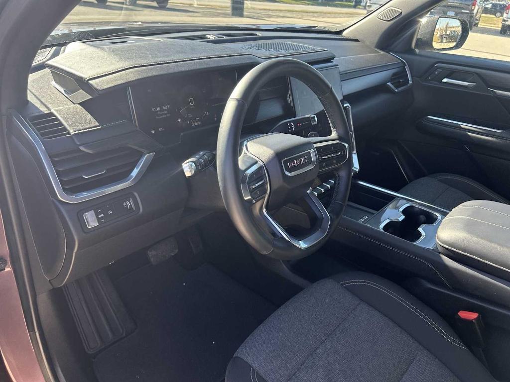 used 2025 GMC Acadia car, priced at $33,560