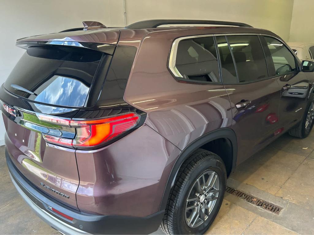 new 2025 GMC Acadia car, priced at $40,495